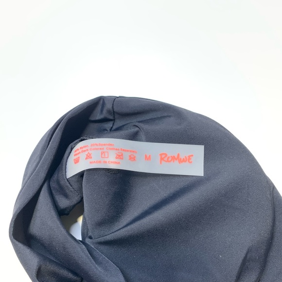 New Bikini Top size Medium - Picture 3 of 4